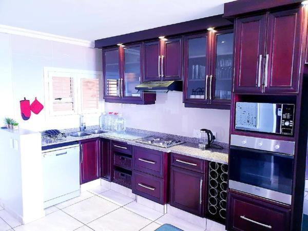 9 Queensview Увонго Бийч Екстериор снимка